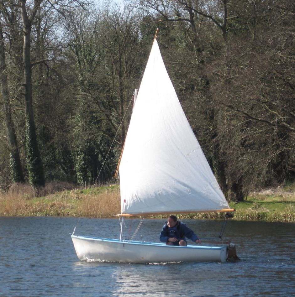 Otter Rigged as a lugger